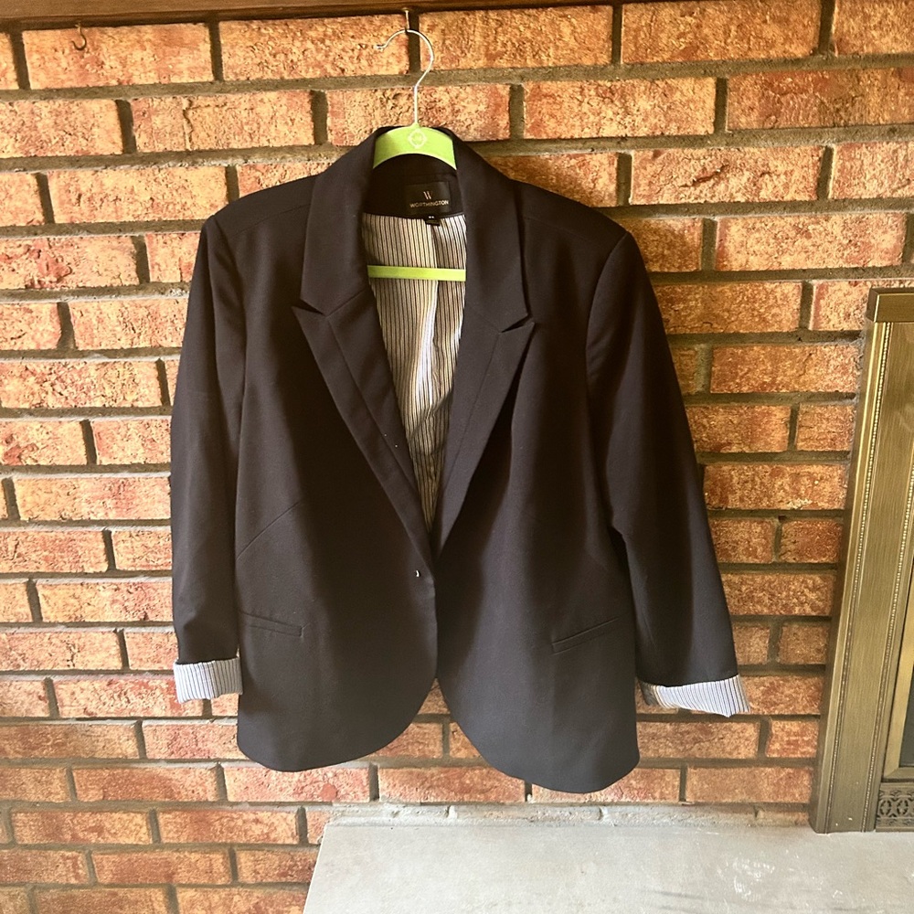 Worthington Black Blazer